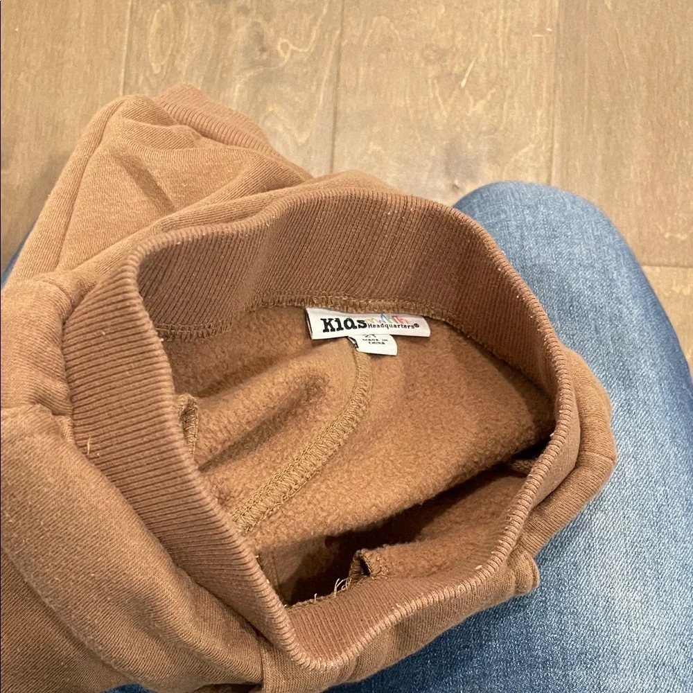 2T Boy Fleece Hoodie and Joggers Set